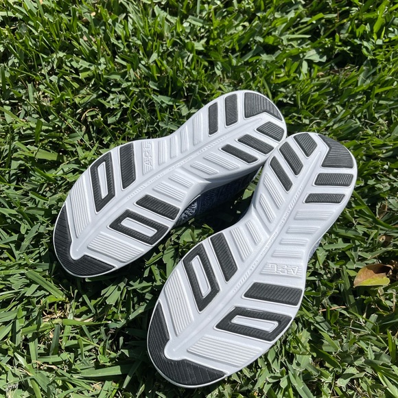 APL🔴TechLoom Pro Trainer women’s Athletic Running shoes 8 like new - Picture 14 of 15